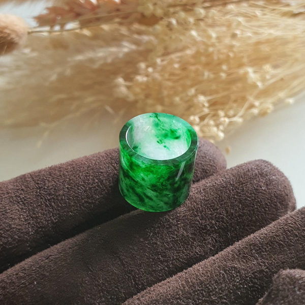 Translucent Icy Brilliant Flower Green Jadeite 